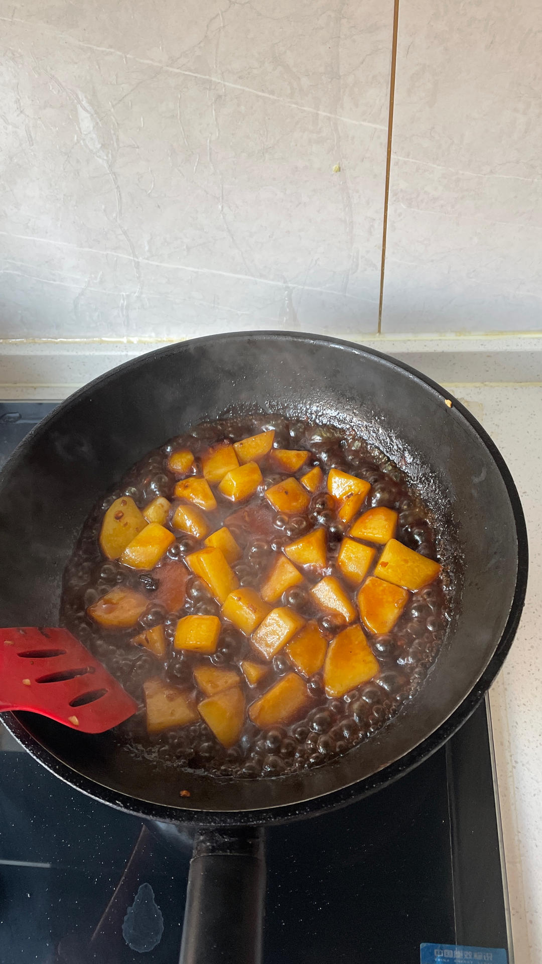 🔥巨下饭，软糯入味！比肉还好吃的红烧土豆