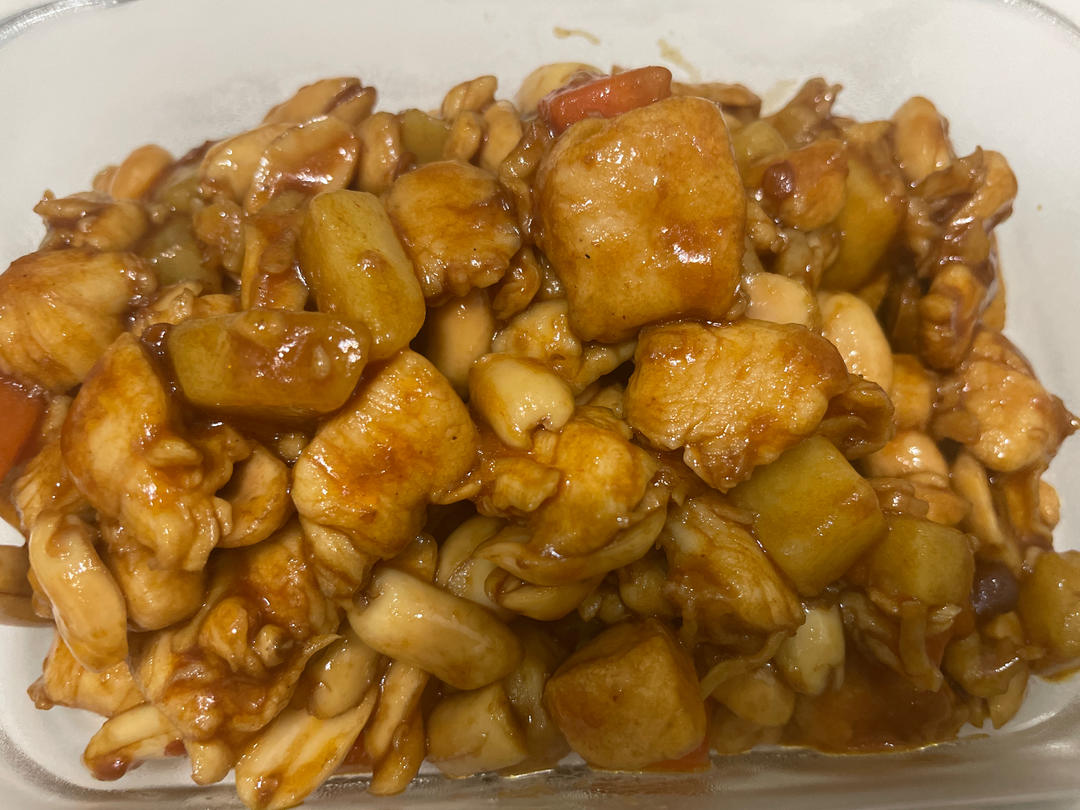 家常快手宫保鸡丁，小朋友也能吃的微辣版，小白也能复刻95%形似，90%味道！