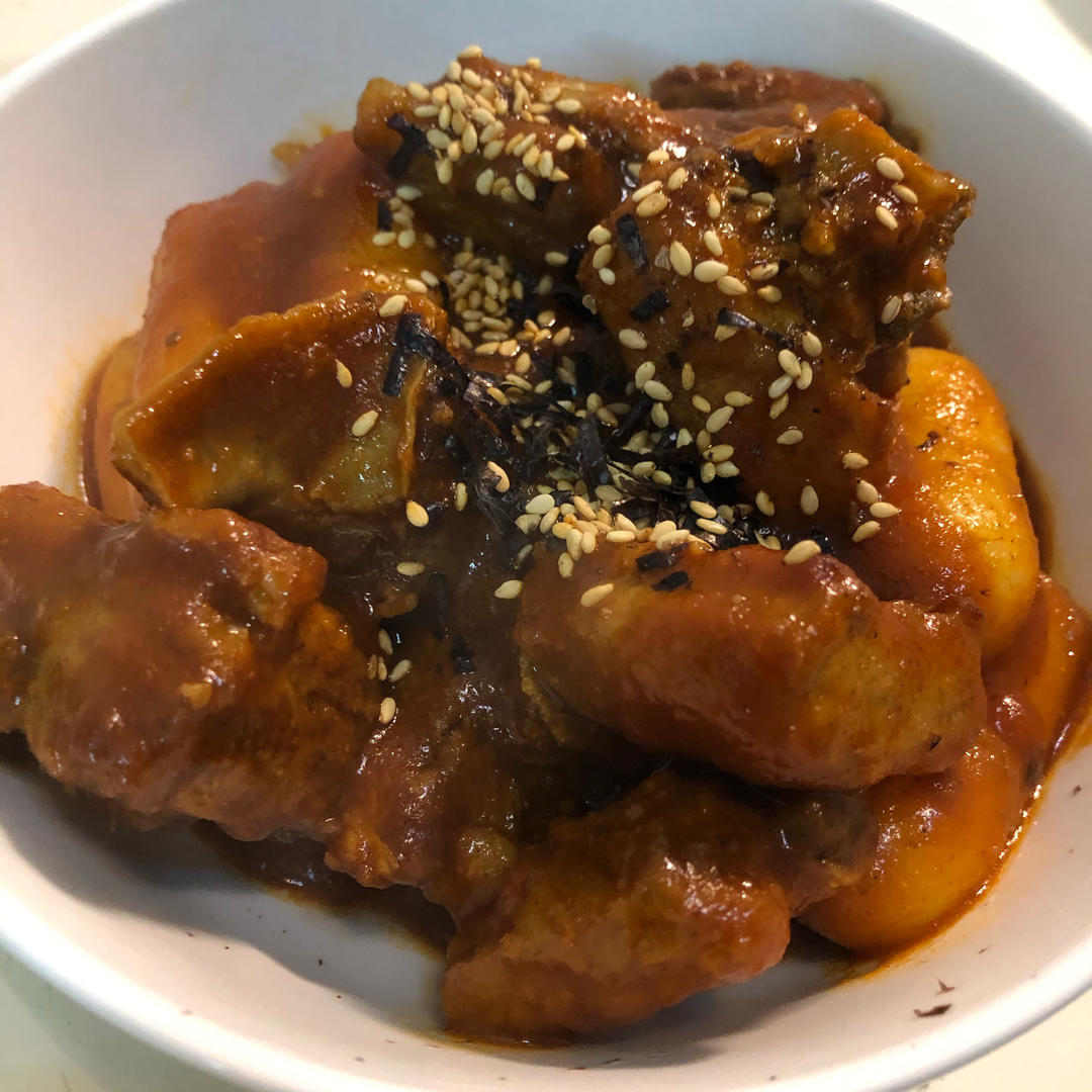 韩式排骨年糕
