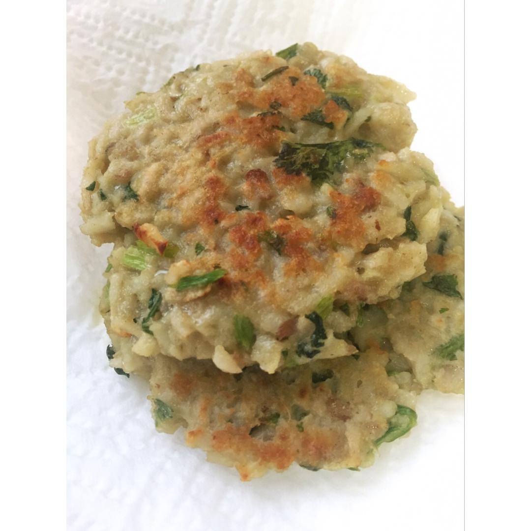 懒人快手餐：鸡蛋藕饼