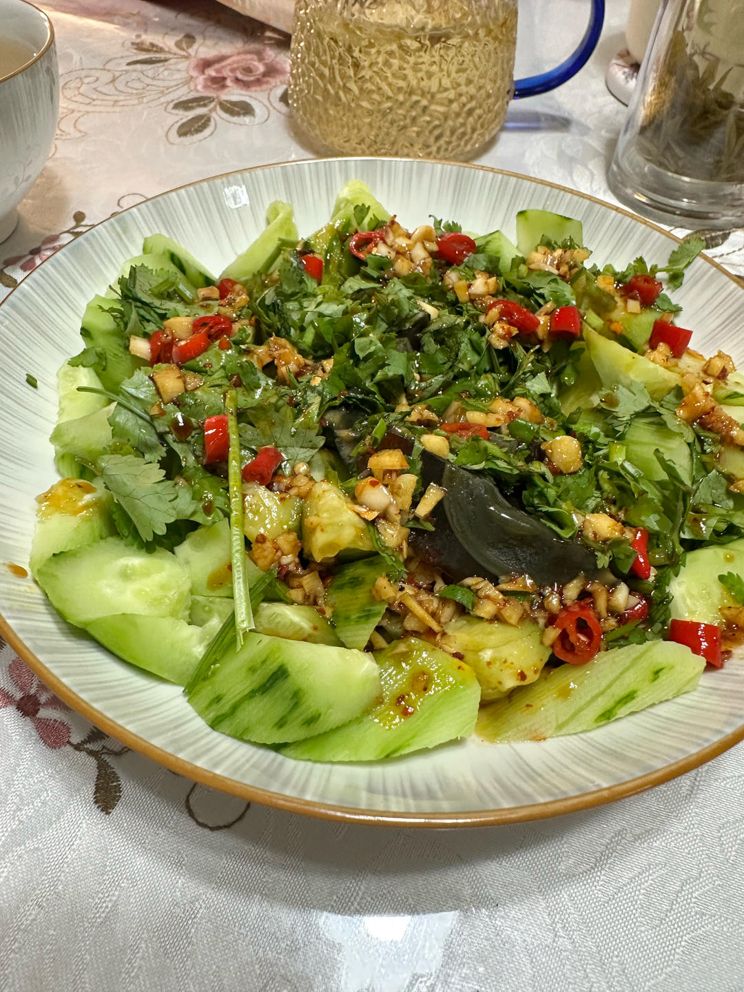夏日开胃小凉菜“皮蛋拌黄瓜🥒”开胃减脂