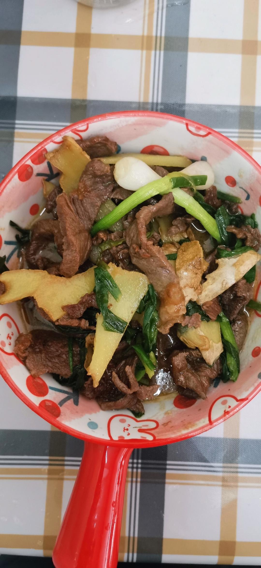 姜葱炒牛肉
