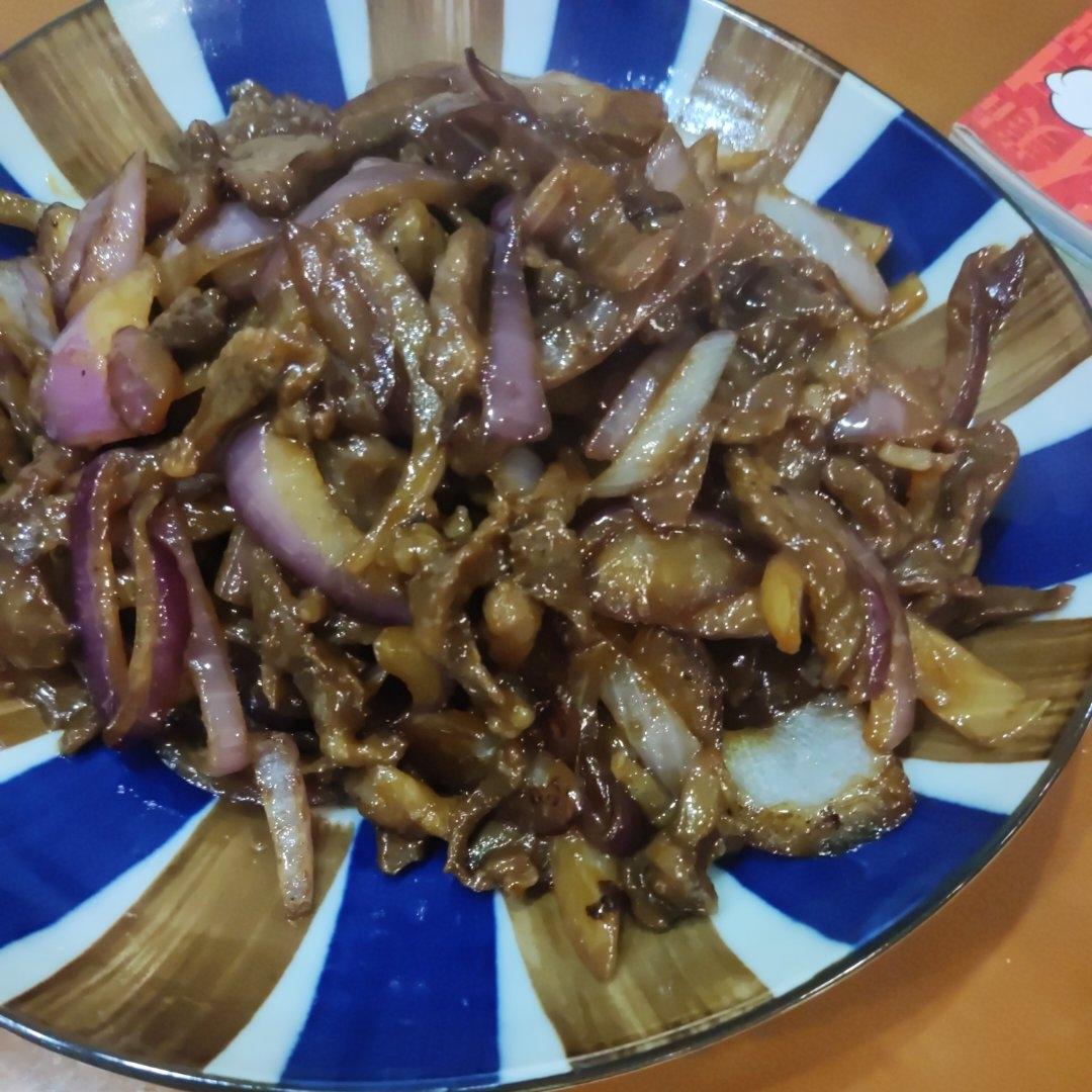 洋葱炒肉（宝宝爱吃）