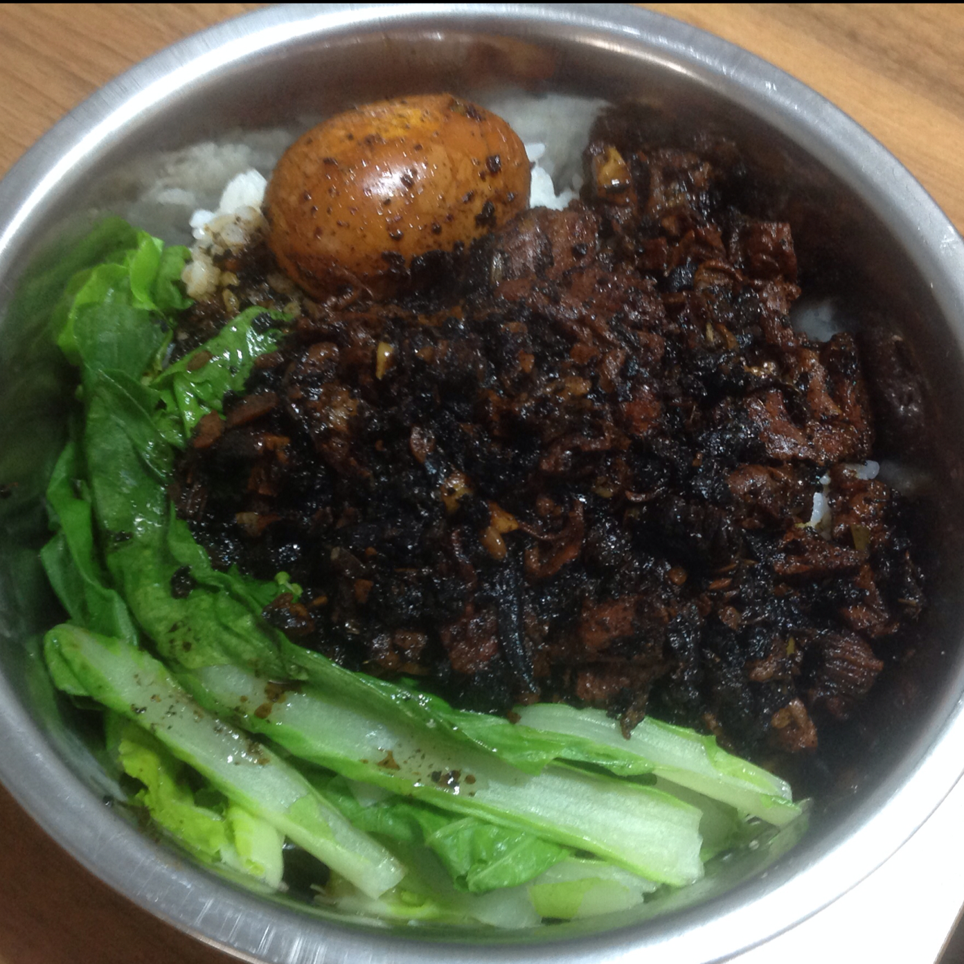 洋葱酥卤肉饭