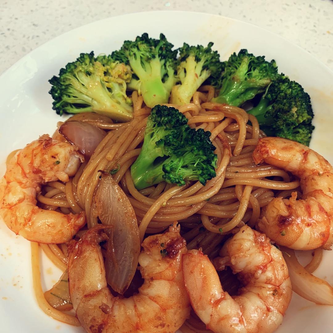 减脂|美味又低脂的虾油虾仁意大利面