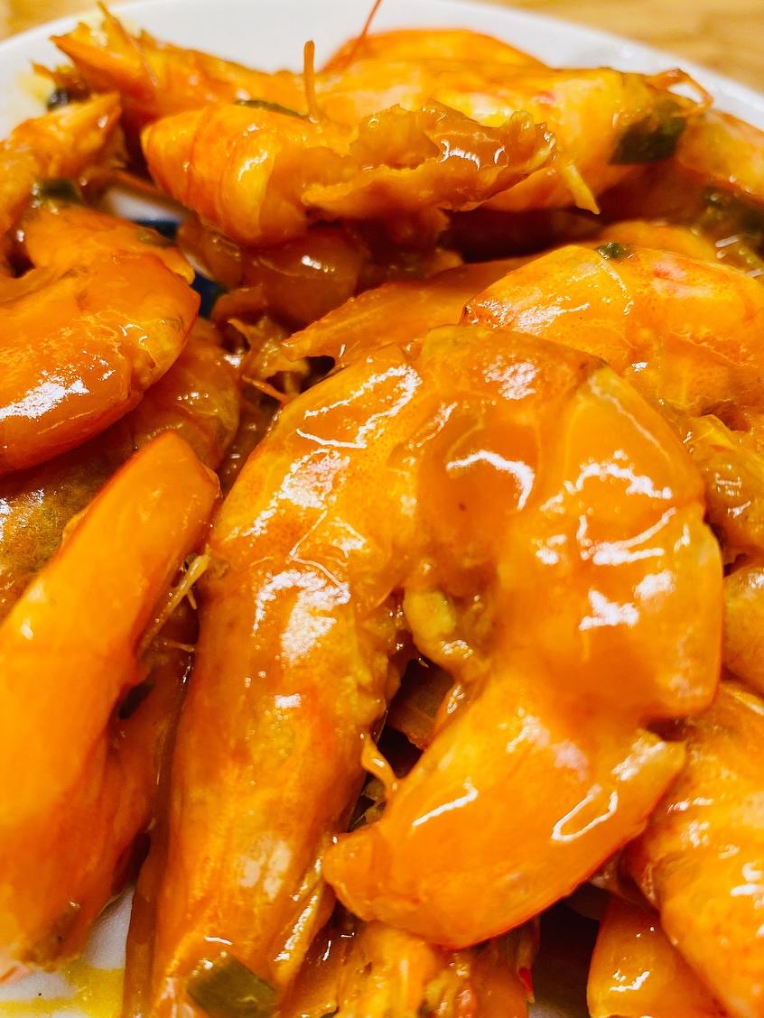 小美版简易茄汁大虾的做法