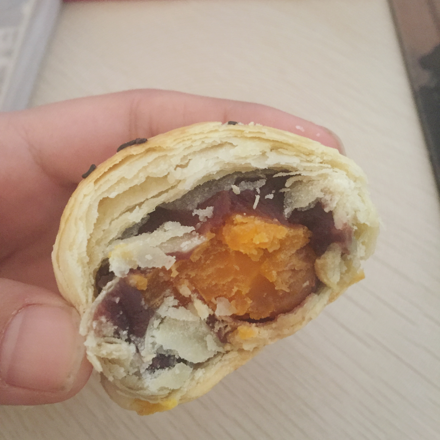 蛋黄酥酥酥（超级奶香黄油版）