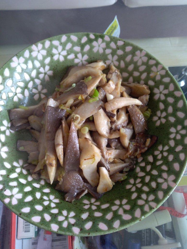 蚝油菌菇