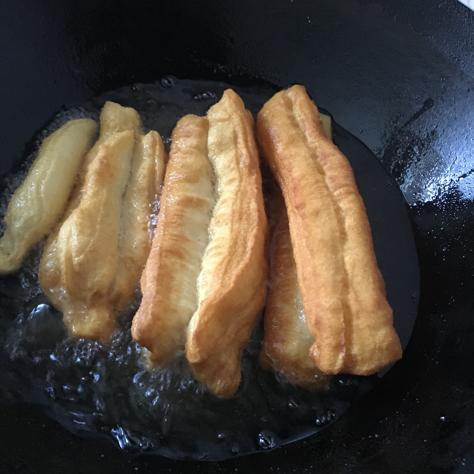 自制蓬松酥脆大油条