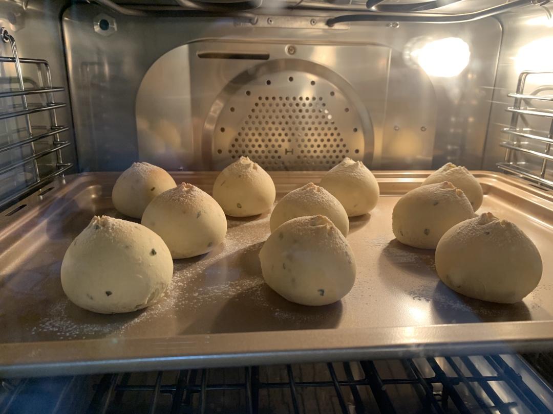 迷你土豆香葱餐包