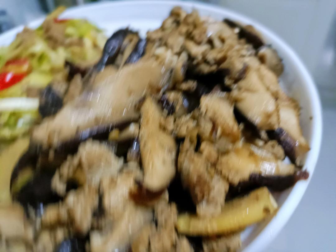 香菇炒肉