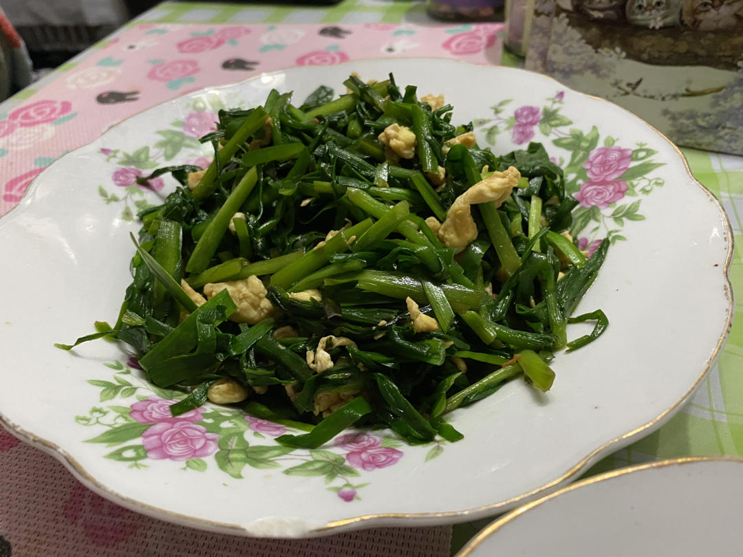 韭菜炒鸡蛋