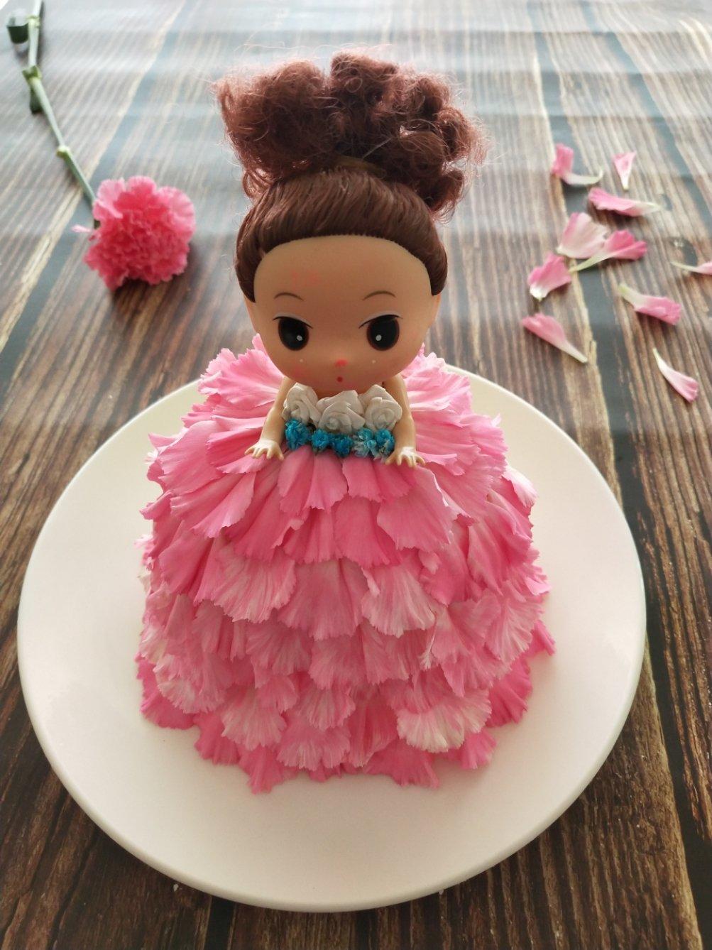 鲜花芭比娃娃蛋糕