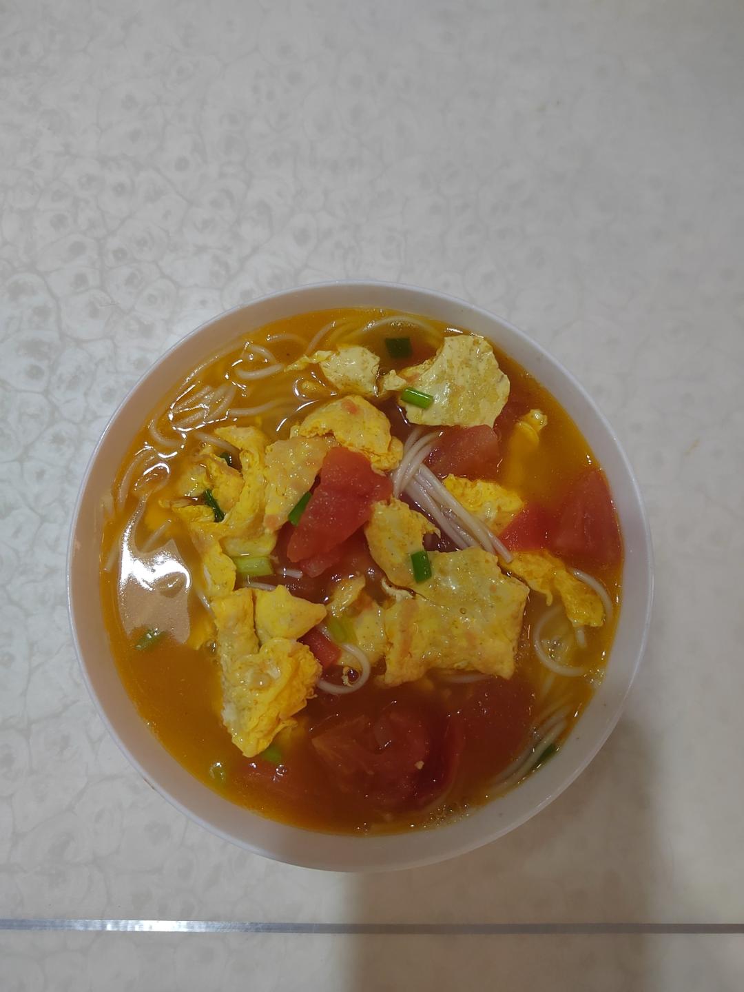 汤都要喝光的西红柿鸡蛋面