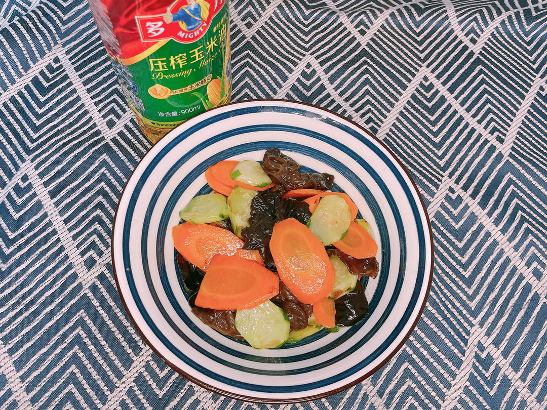 好吃好看的荷塘小炒