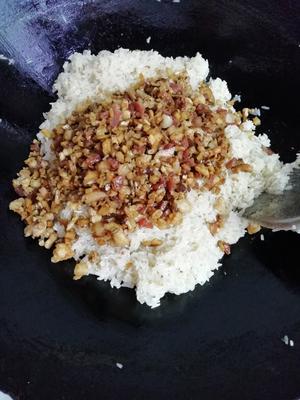 生炒糯米饭的做法 步骤14
