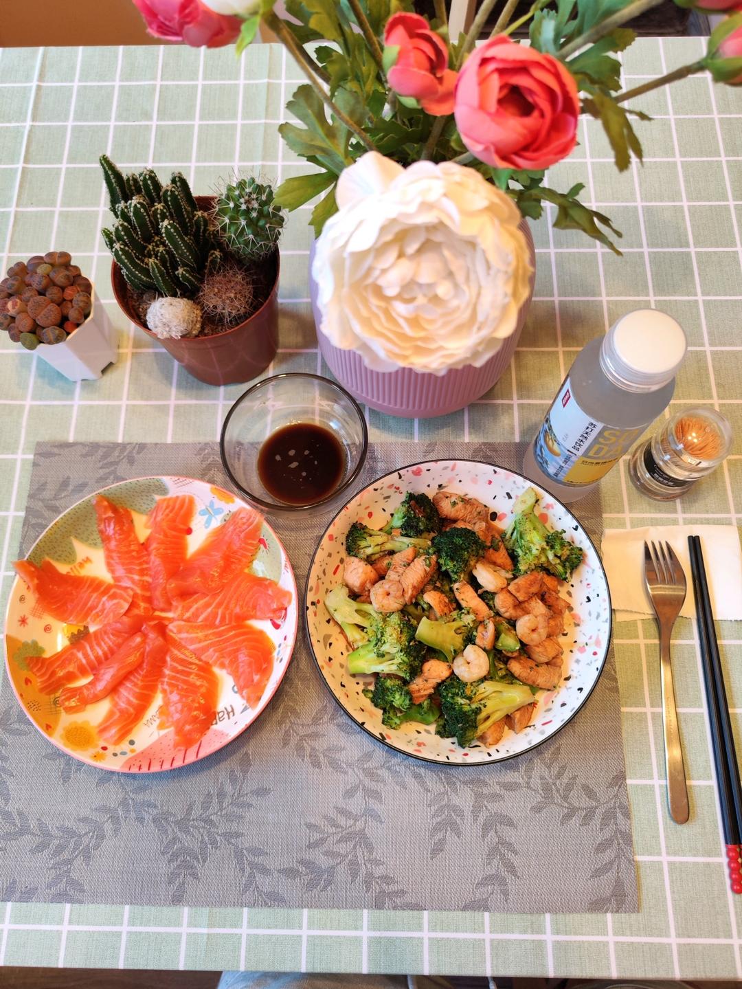 西蓝花炒鸡胸肉