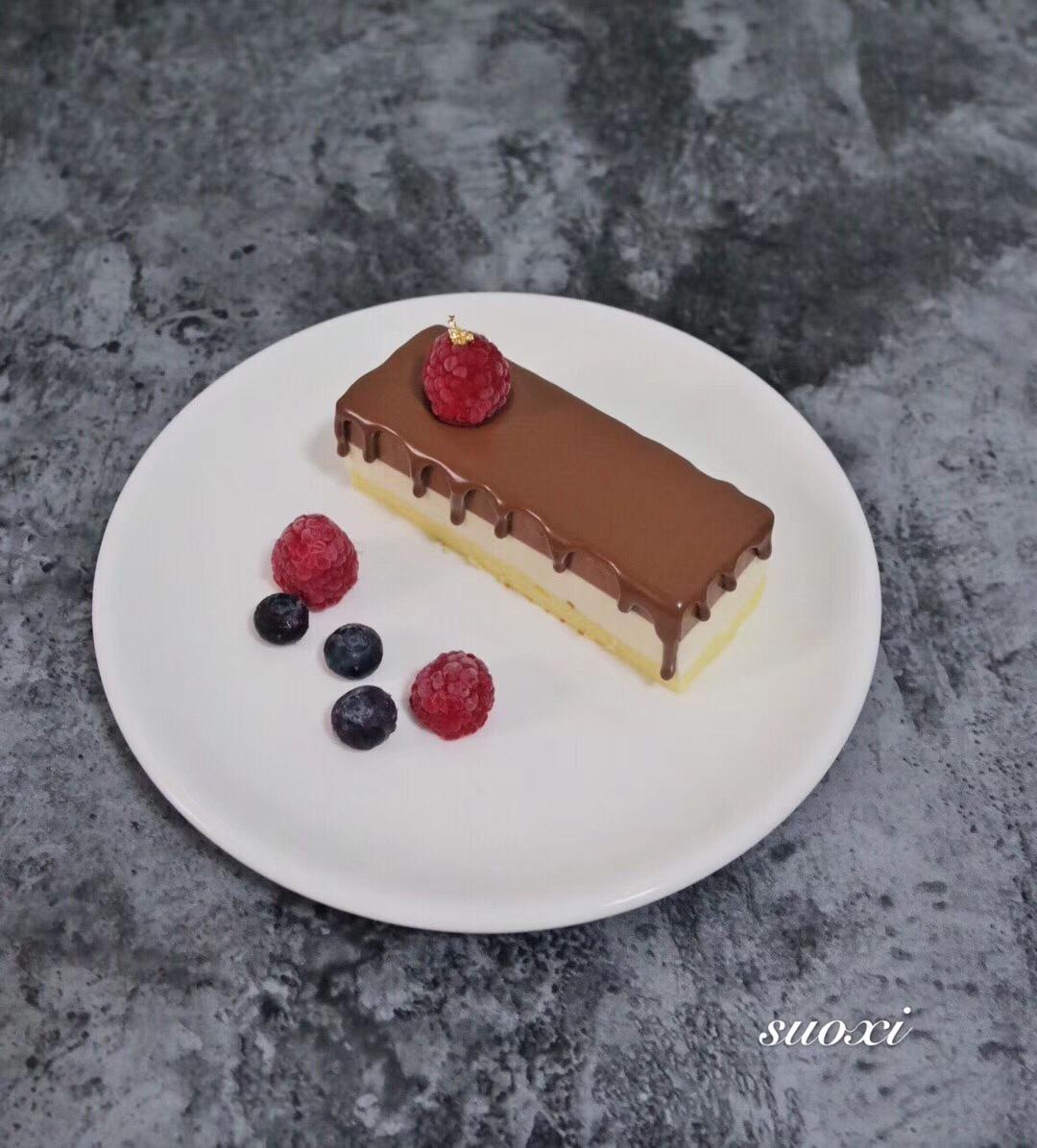 黑白巧克力慕斯蛋糕