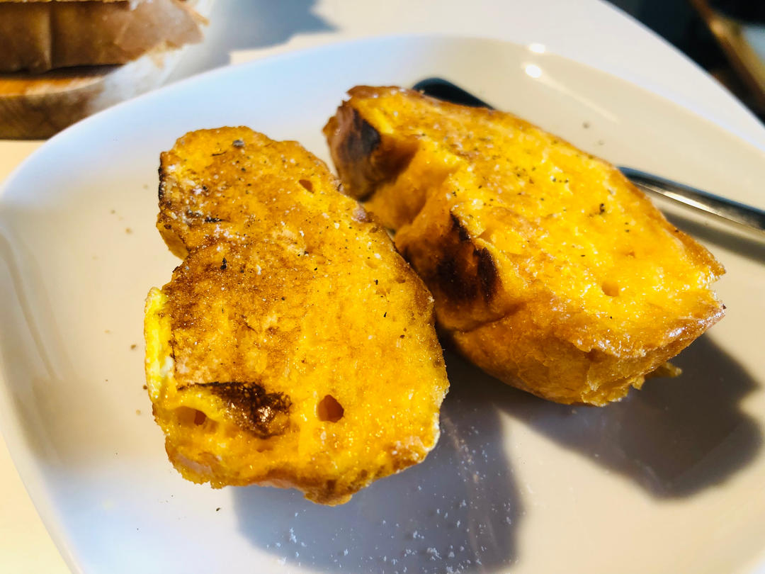 椰子油酒酿咸口蛋奶法棍【轻卡小食】