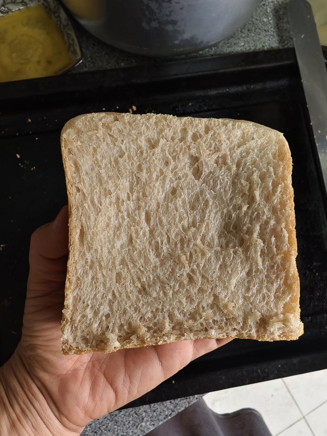 全麦吐司（隔夜中种）