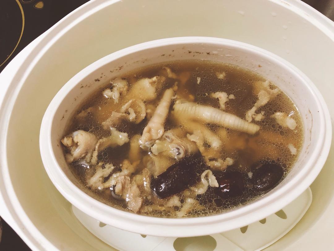 瑶柱花生鸡脚汤