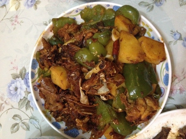 红烧土豆鸡块