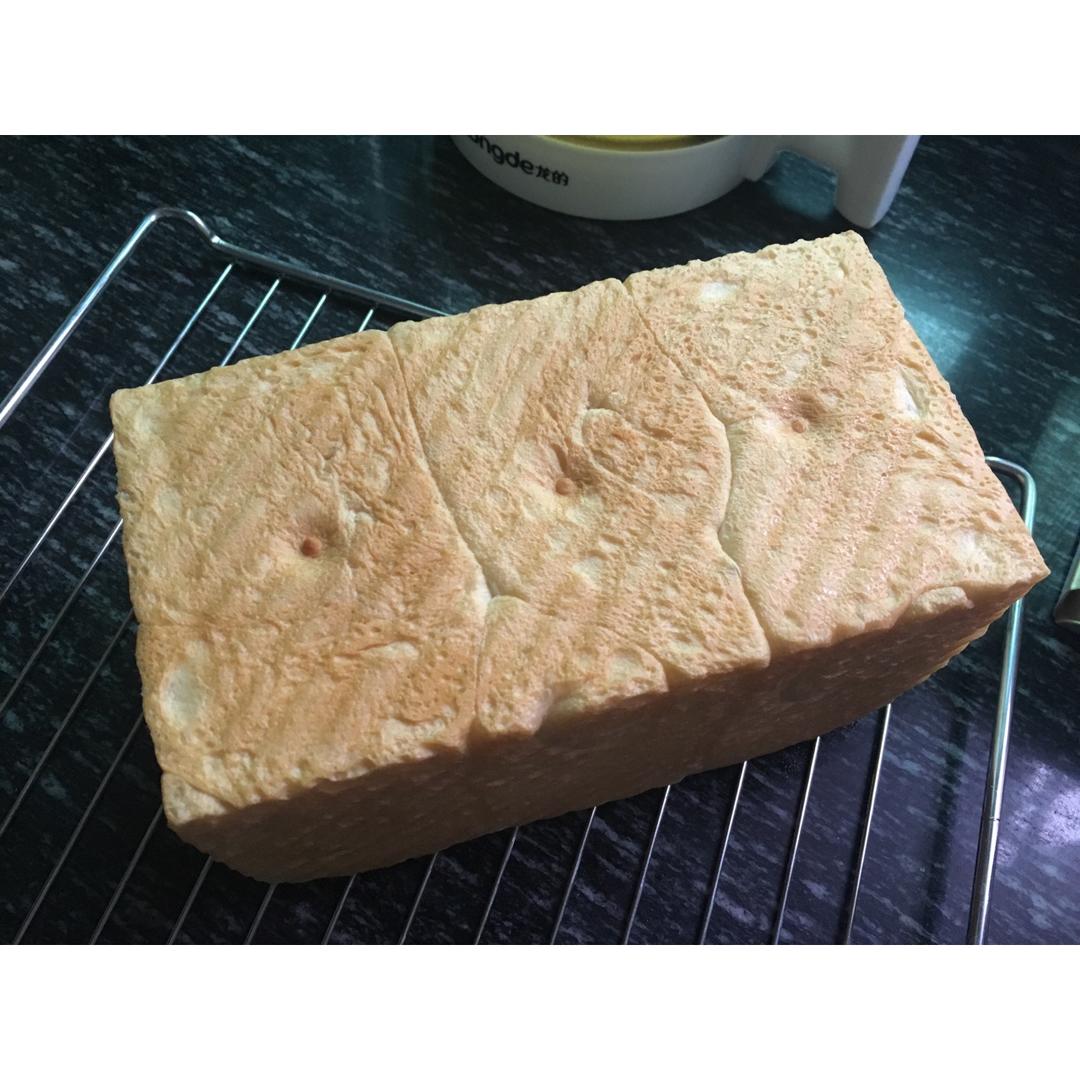 最好吃的吐司～70%中种北海道