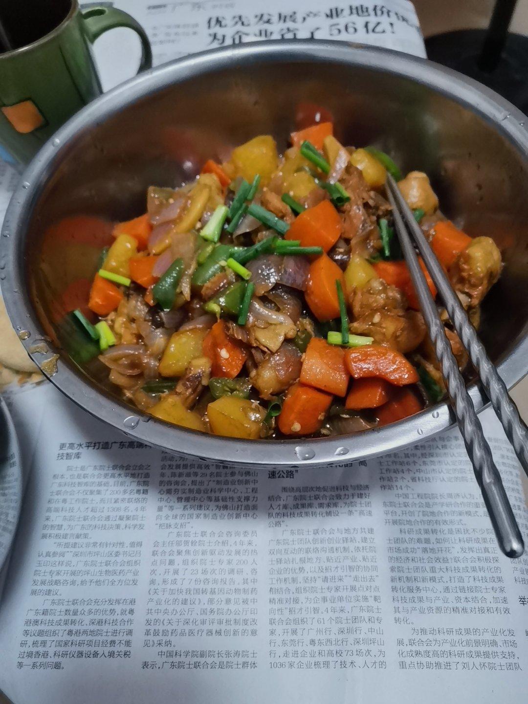 超下饭的香菇土豆烧鸡