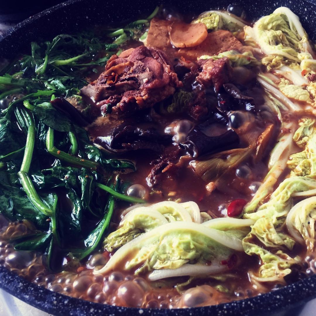 香辣羊蝎子火锅