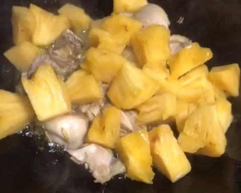 菠萝炒鸡的做法 步骤9