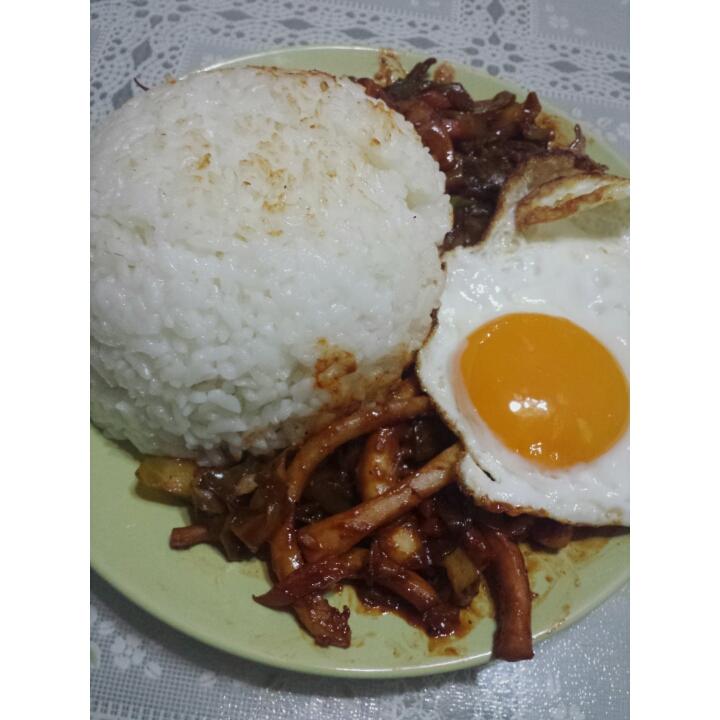 花样韩式鱿鱼拌饭