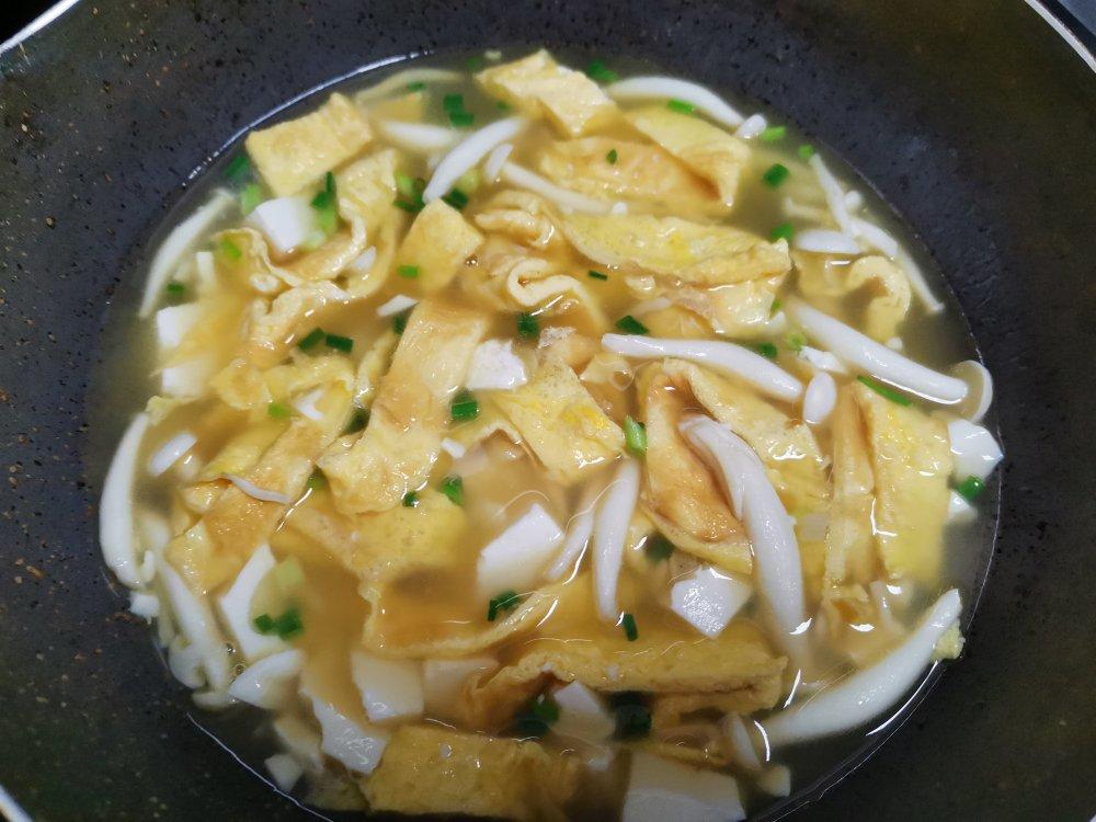 鲜美豆腐汤的简单做法