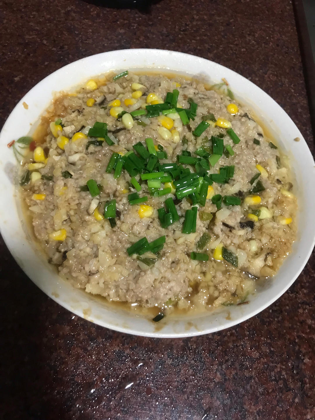 马蹄鲜菇蒸肉饼