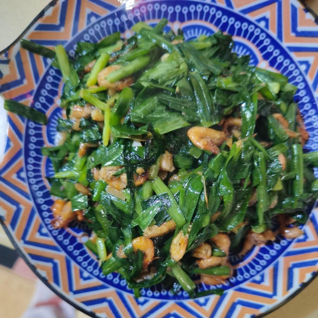 韭菜炒河虾，鲜美极了！一定要试一次