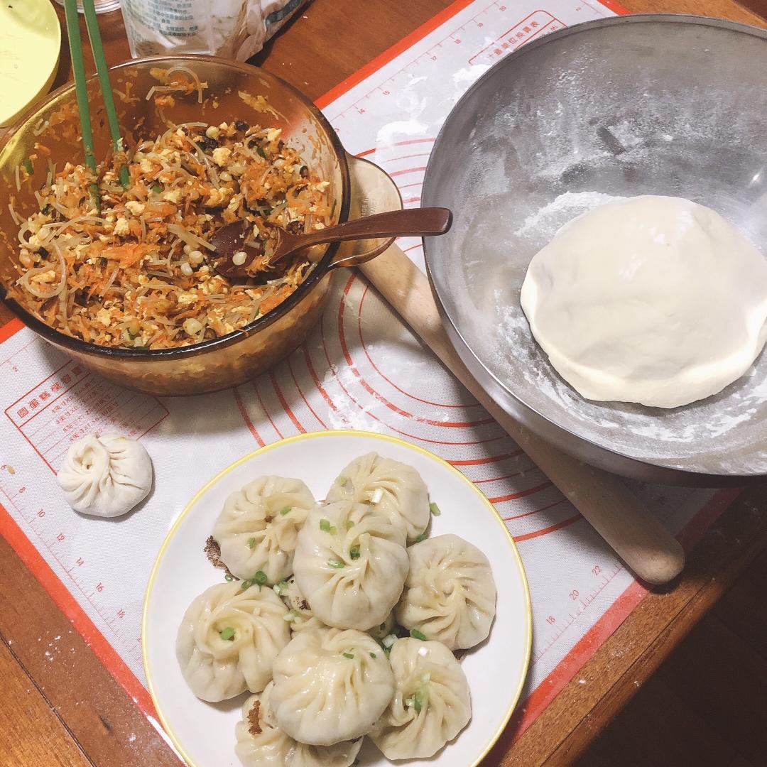 饺子皮版生煎包