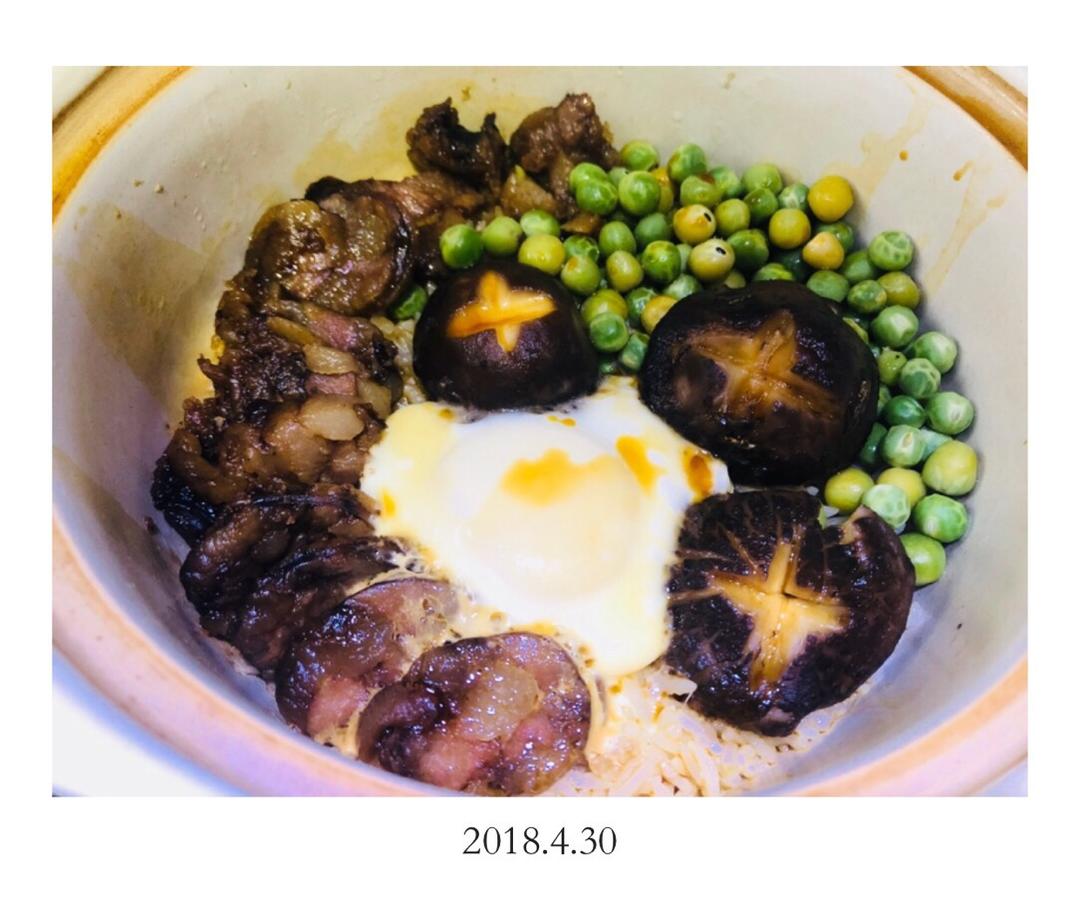 广式腊味煲仔饭