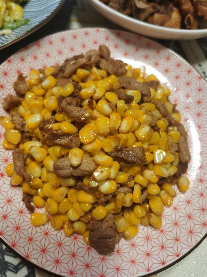 玉米粒炒肉未