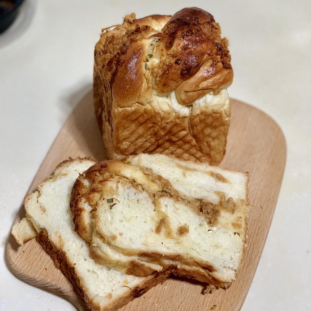 料多多系列---肉松吐司