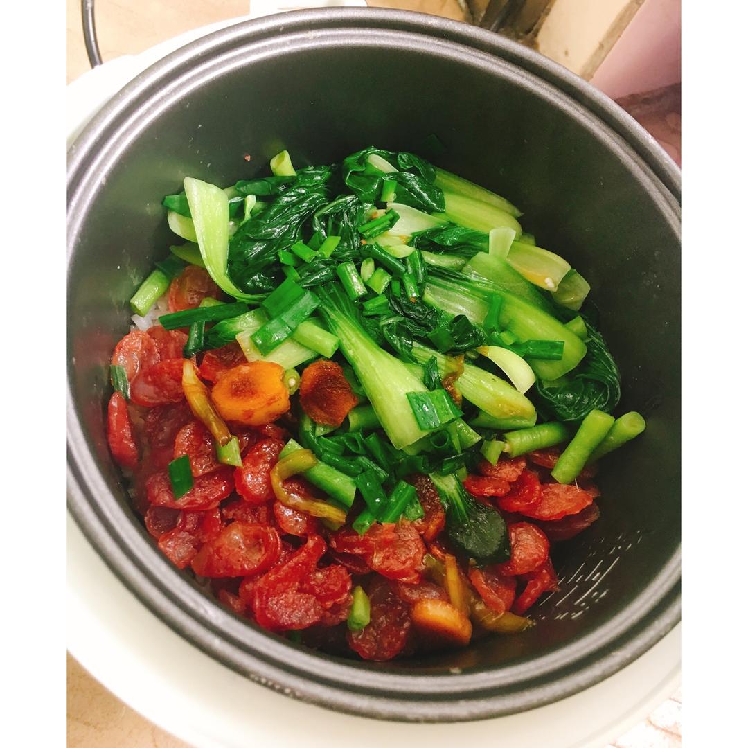 腊味煲仔饭（电饭煲版）