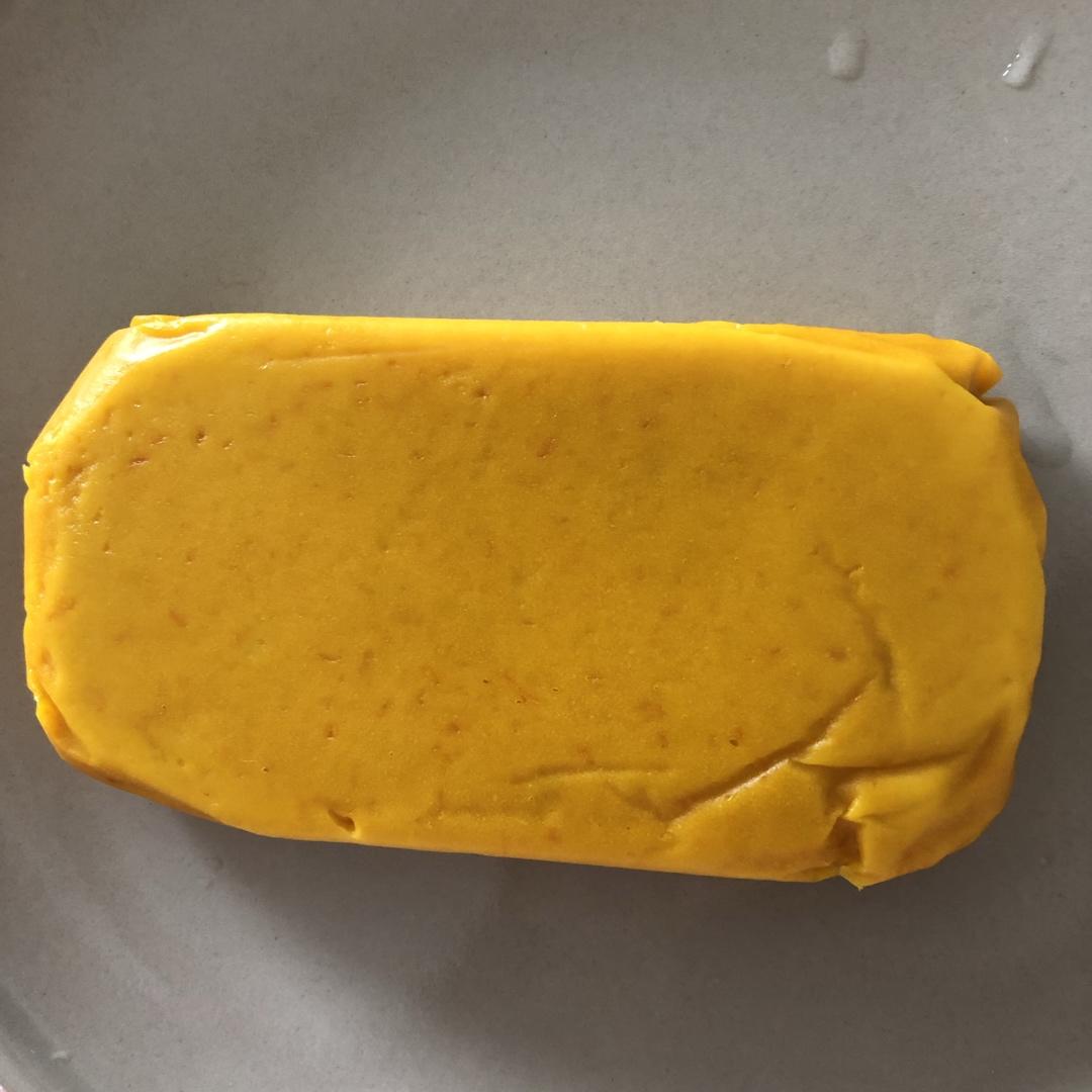 宝宝辅食——奶香南瓜条（10M+）