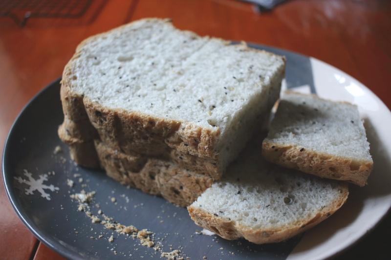 芝麻面包-松下面包机版的做法