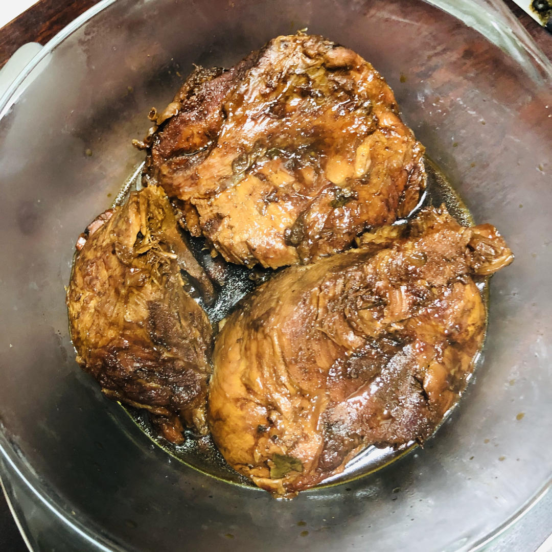 卤牛肉