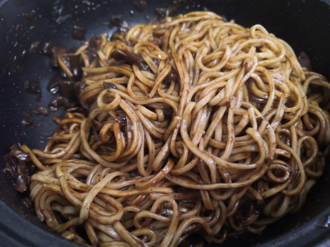 【正宗韩式炸酱面】 一定要大口吃才过瘾！