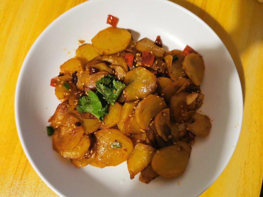 干锅土豆片
