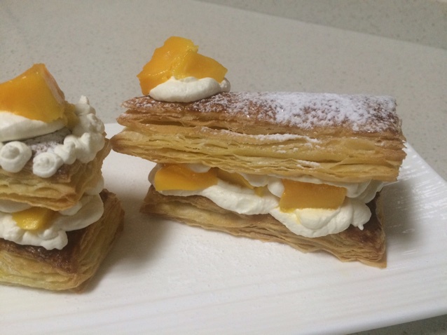 樱桃奶油千层酥