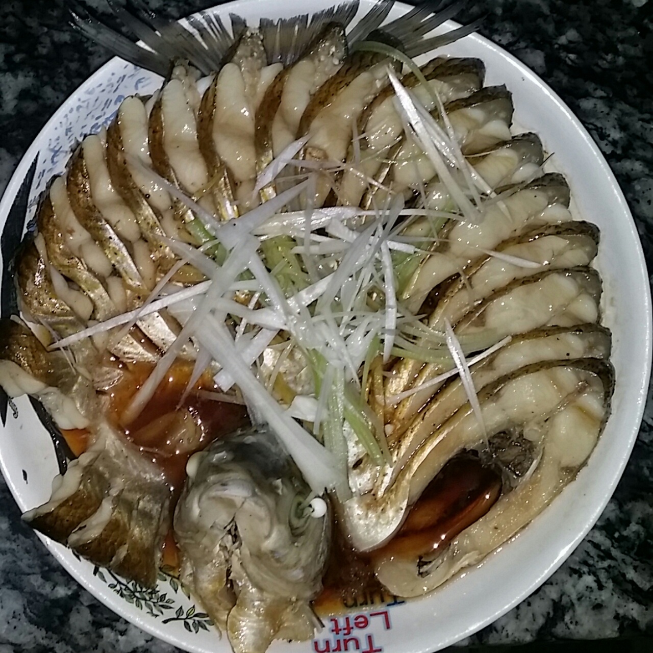 孔雀开屏清蒸鱼