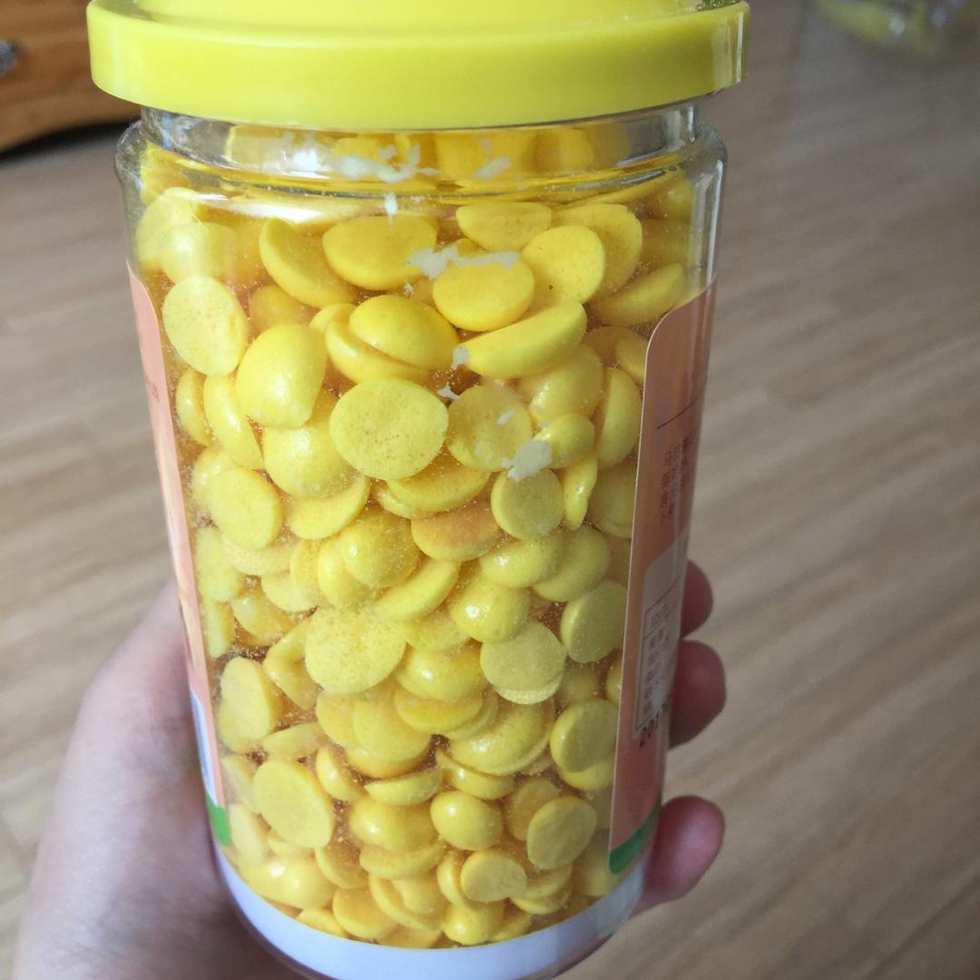 入口即化的无添加蛋黄溶豆