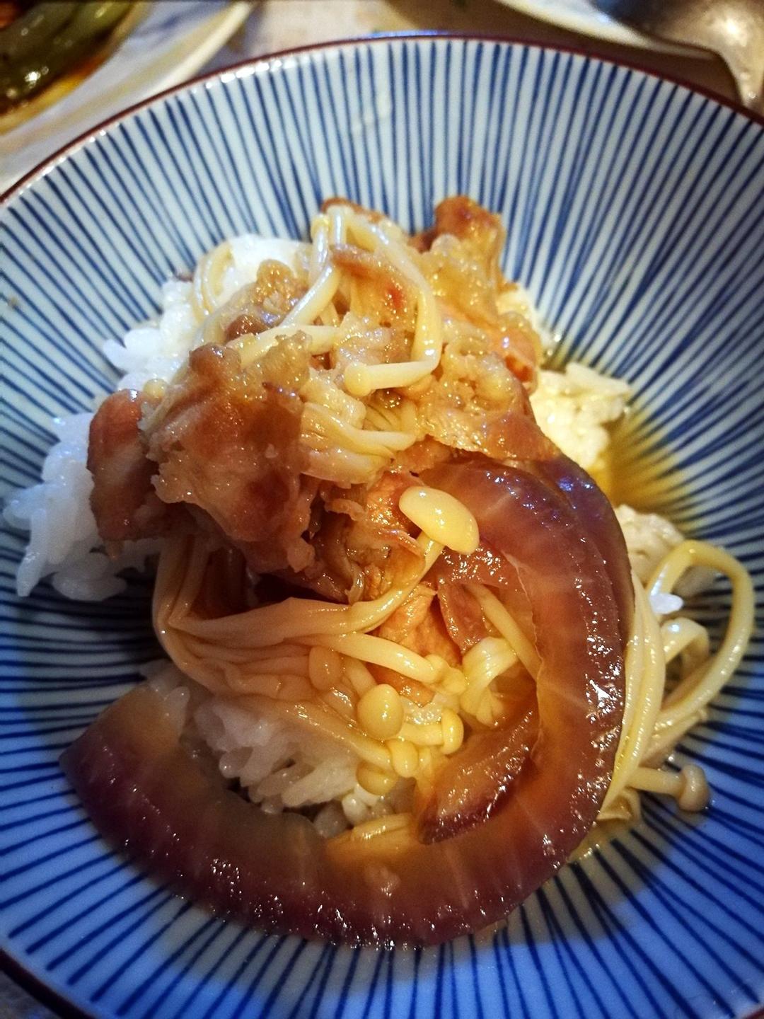 日式金针菇肥牛盖浇饭