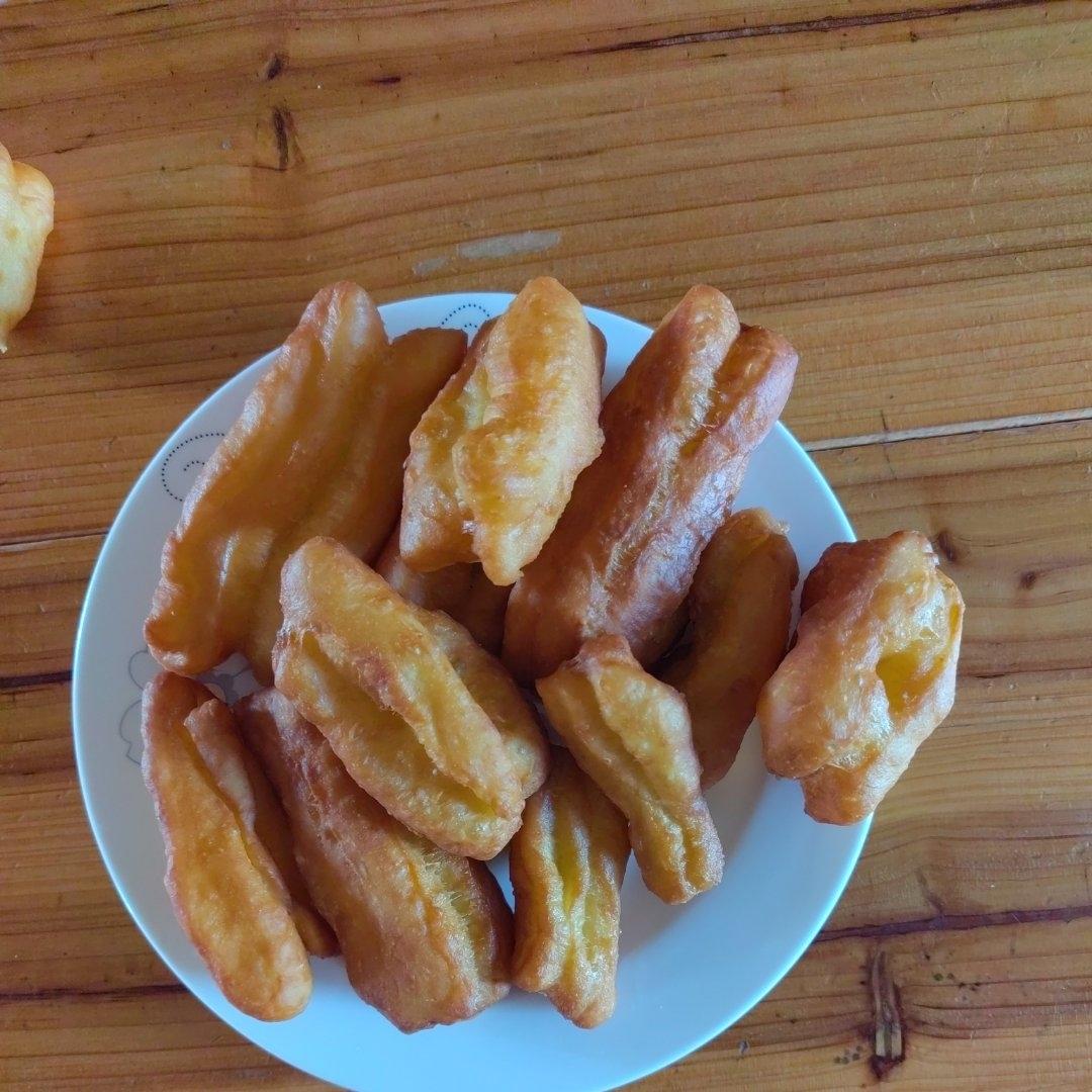 快手早餐～自制油条（酵母版，不含泡打粉、膨松剂）