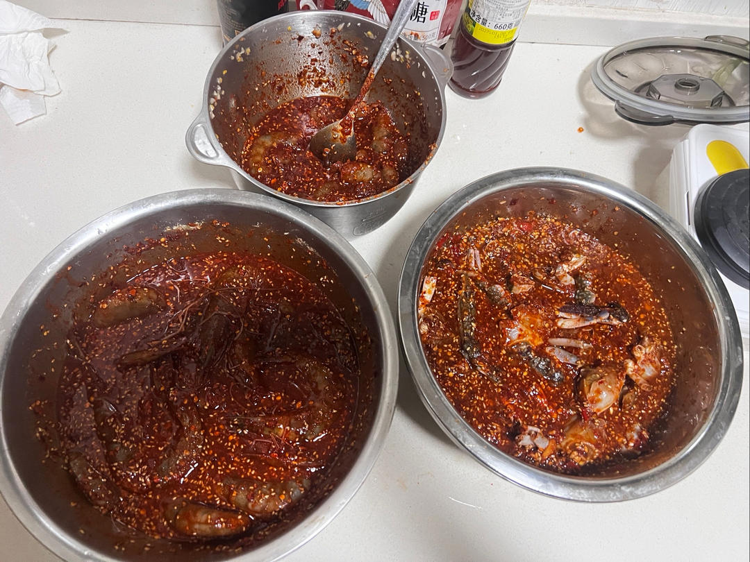 做法超级简单又超好吃的延吉风味辣酱蟹、辣酱虾